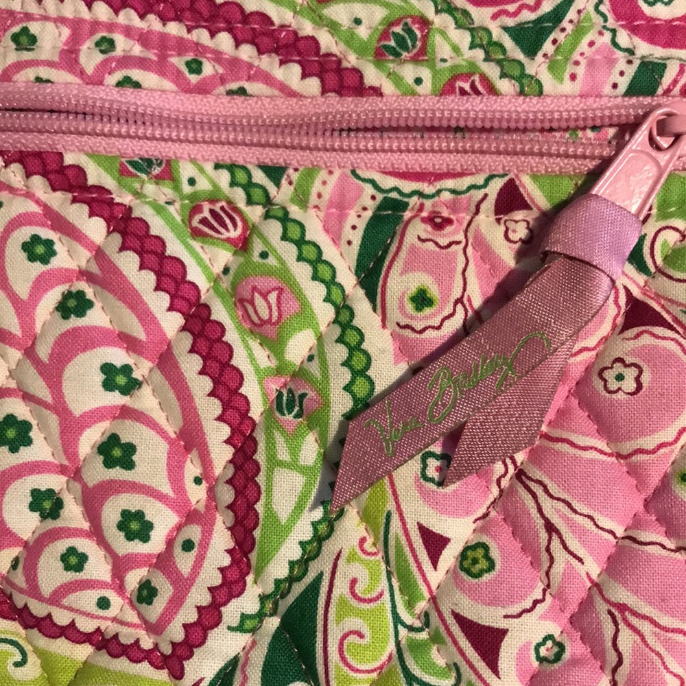 Vera Bradley Hipster Quilted Crossbody Bag - Picture 3 of 7